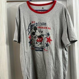 Disney Mickey Mouse Gray Short Sleeve T-shirt 2x